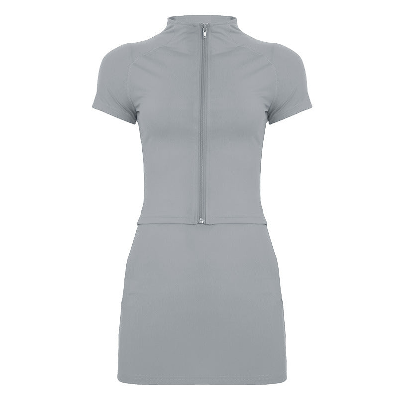 Women's sporty set with zip and fitted cut Skjora