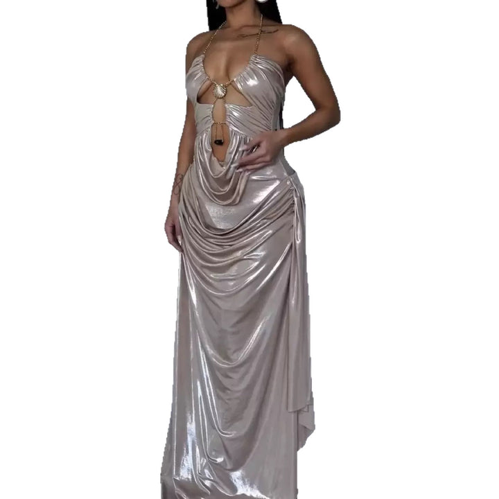 Kvinne Glamorous Maxi Kjole med Dyp V-Hals og Elegant Drapering
