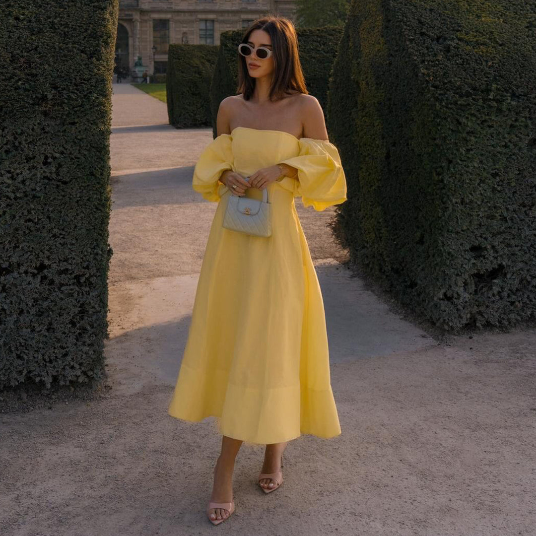 Dames Off-Shoulder Maxi Kjole med Voluminøse Ermer og Elegant Snitt Skjora