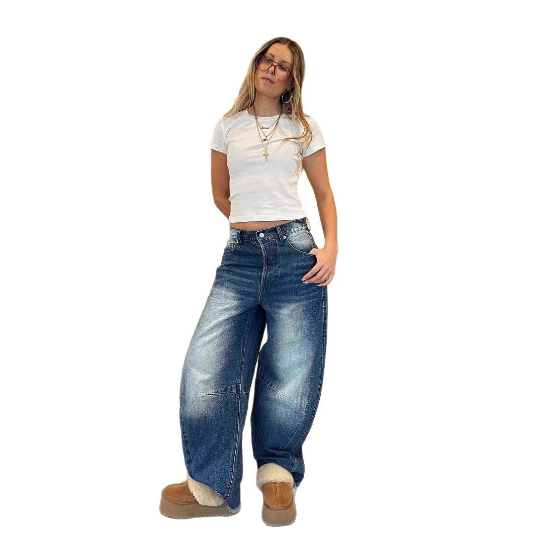 Dame moteriktige vide jeans med unikt snitt og høy midje Skjora