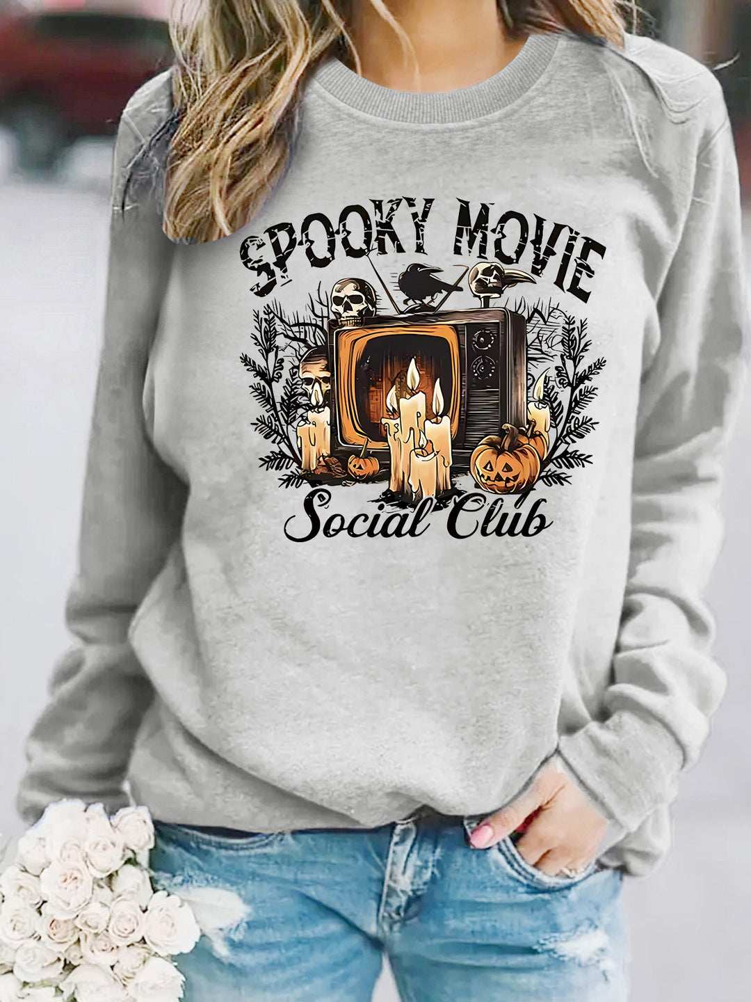 Dame sweatshirt med skummelt filmmotiv og avslappet snitt Skjora