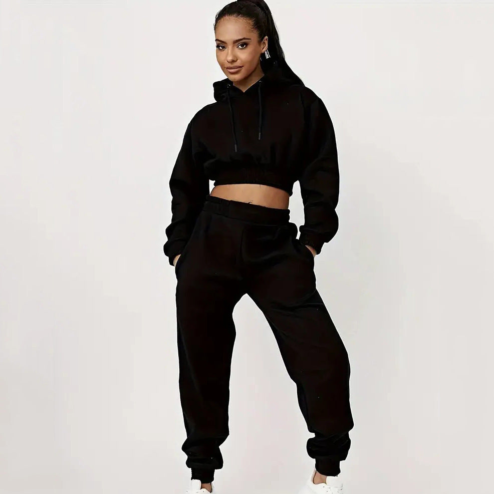 Kvinnenes cropped sweat suit med snor og elastisk midjebånd Skjora