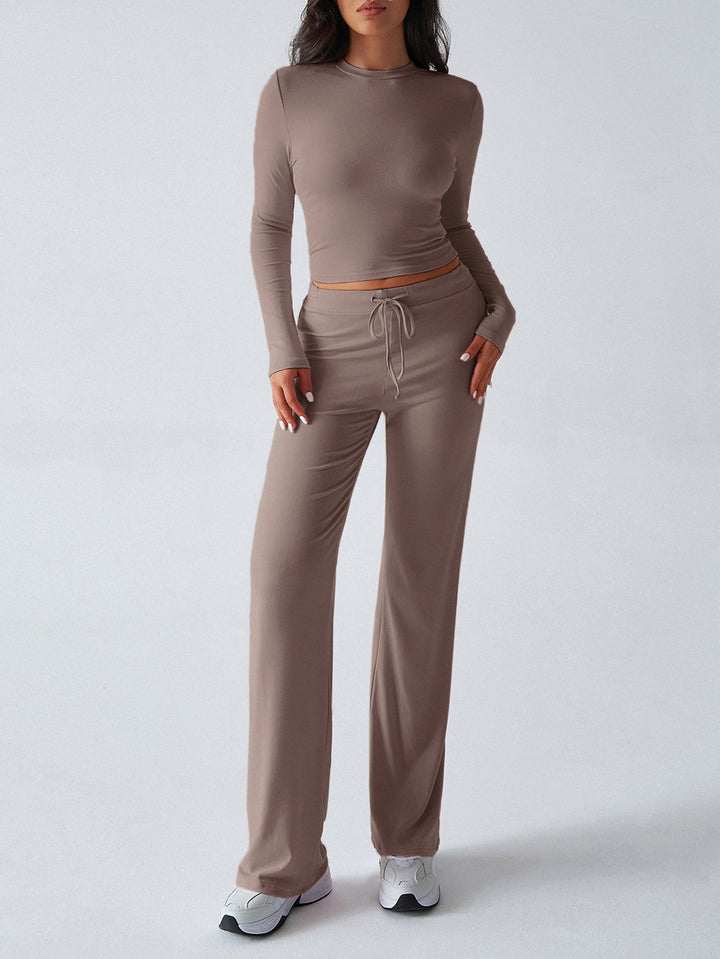 Women's Sporty Lounge Set with Long-Sleeved Top and Wide-Legged Pants Skjora