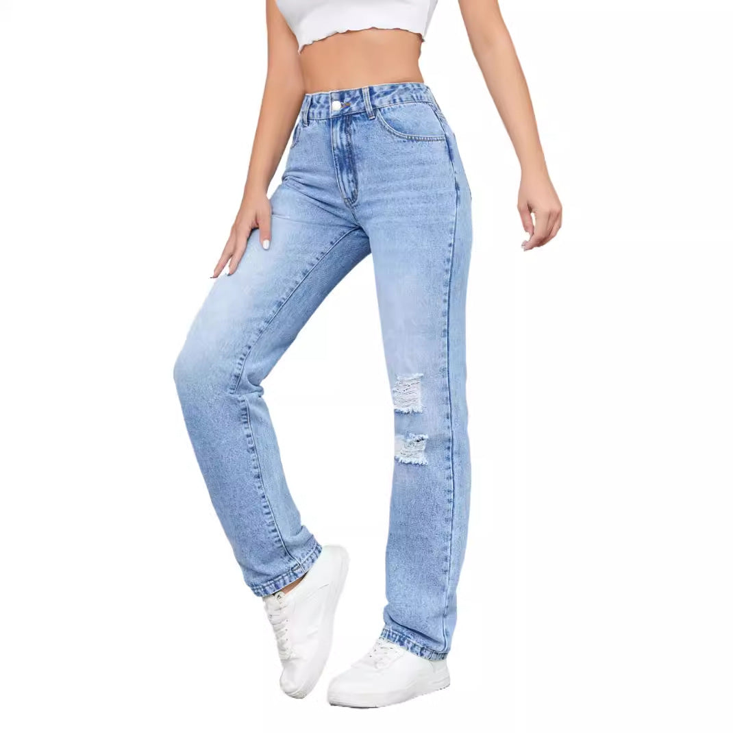 Kvinnenes høye jeans i en avslappet vintage-stil med en stilfull ødelagt effekt Skjora