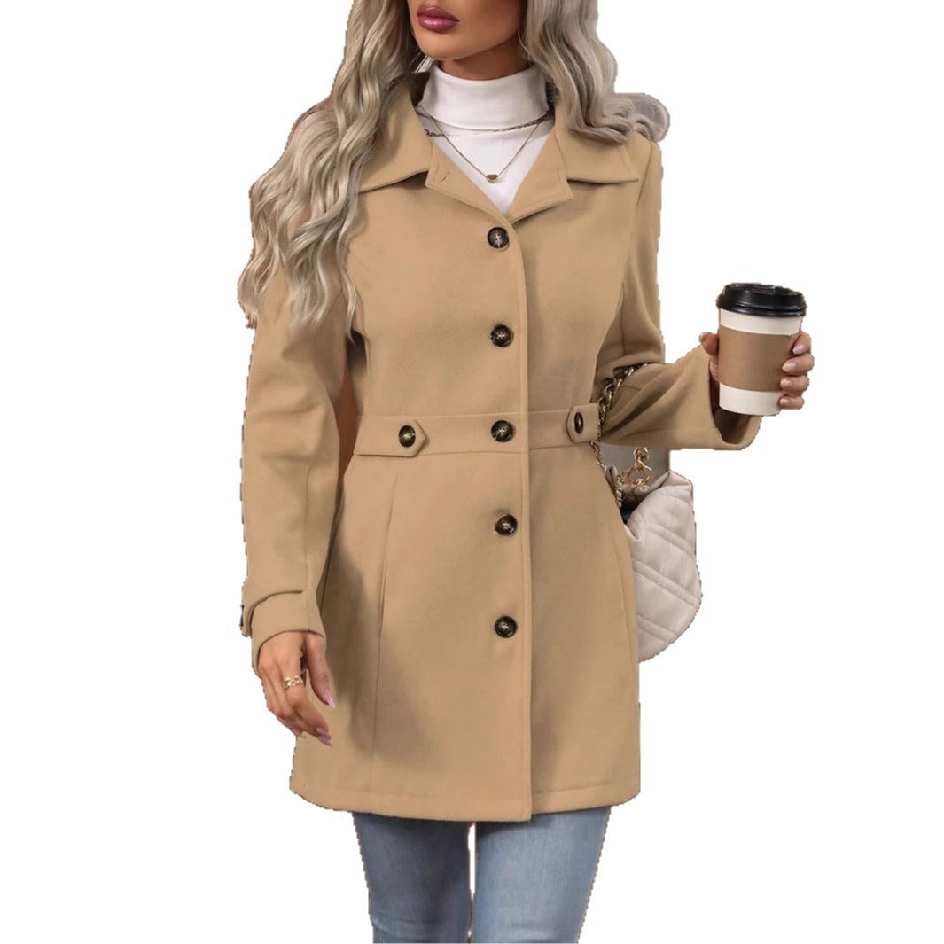 Klassisk trench coat for kvinner med belte Skjora