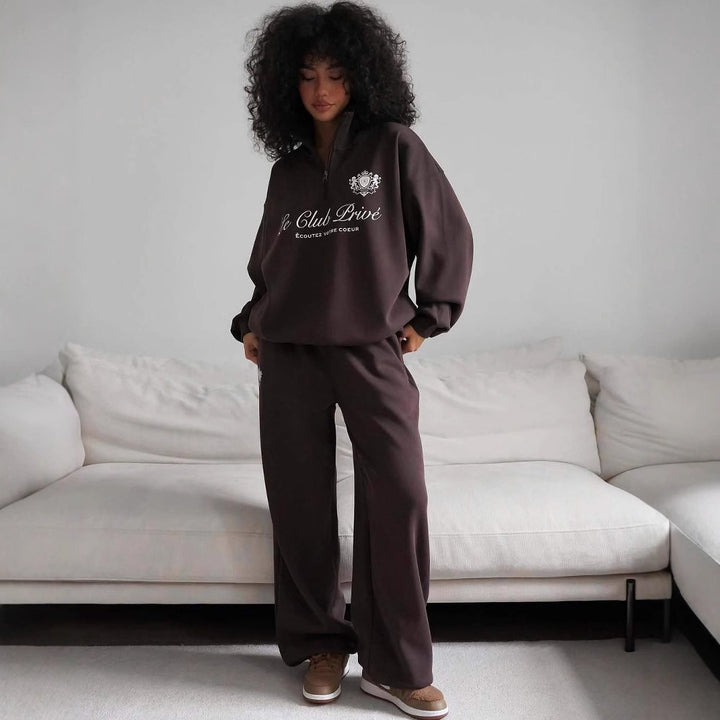 Dame avslappet genser med halvlukking og eksklusivt trykk Skjora