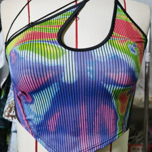 Damer Sporty Crop-Top med kreativ farge design Skjora