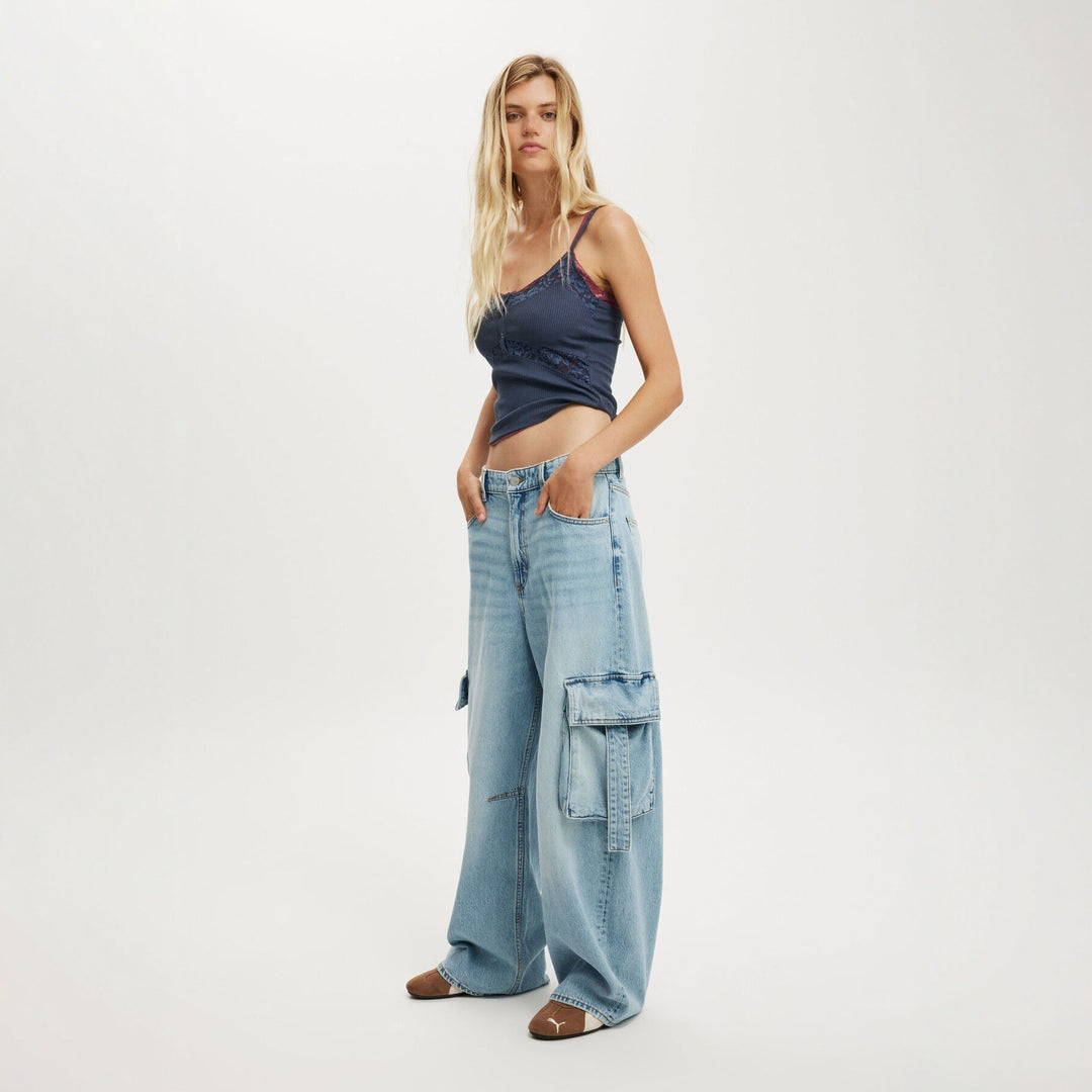 Dame casual Cargo-jeans i vid passform med praktiske lommer Skjora