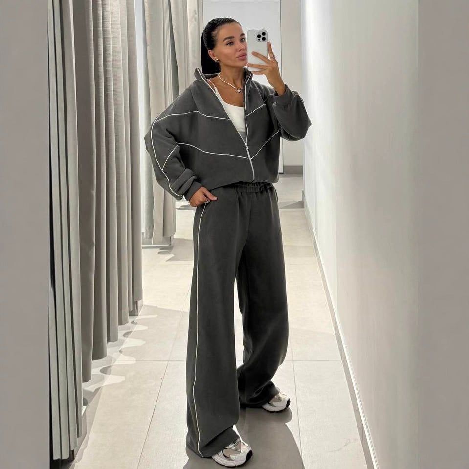 Kvinnes elegant fritid loungewear sett med lange ermer og glidelås Skjora