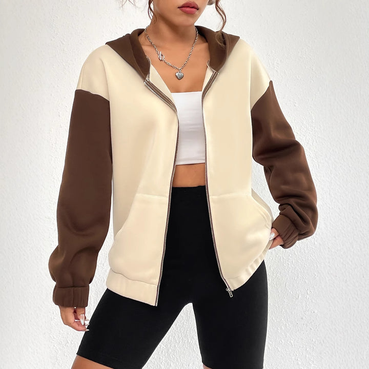 Dame casual sweatshirt jakke med kontrasterende ermer og hette Skjora