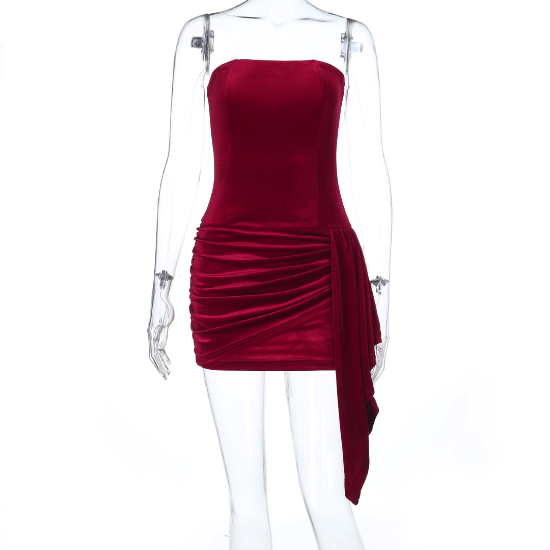 Dame elegant minikjole med asymmetrisk volangdetaljer og skulderfri design Skjora
