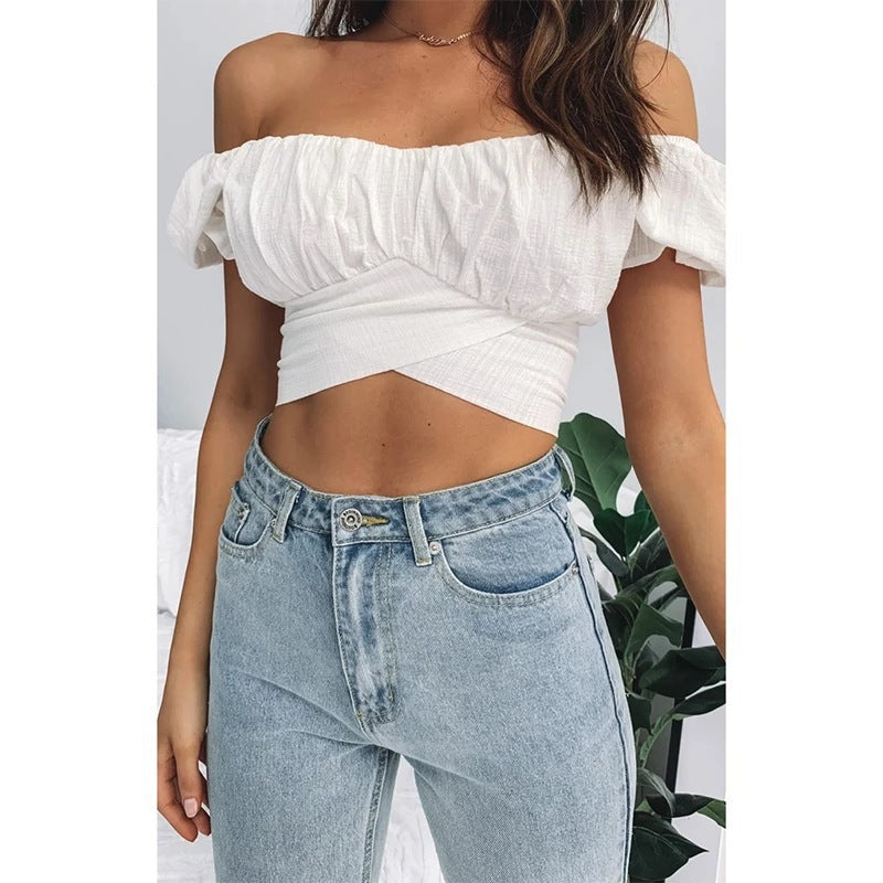 Damer Off-Shoulder Crop-Topp med volangdetaljer og elegant omslagdesign Skjora