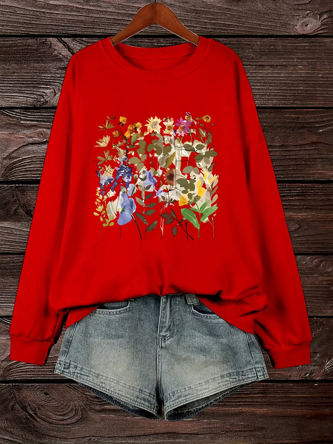 Dame sweatshirt med blomsterdesign og komfortabel passform Skjora