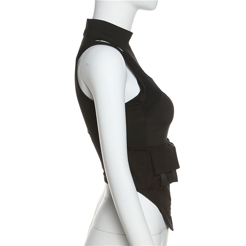 Women's Sporty tank top with innovative high-neck design and adjustable straps Skjora