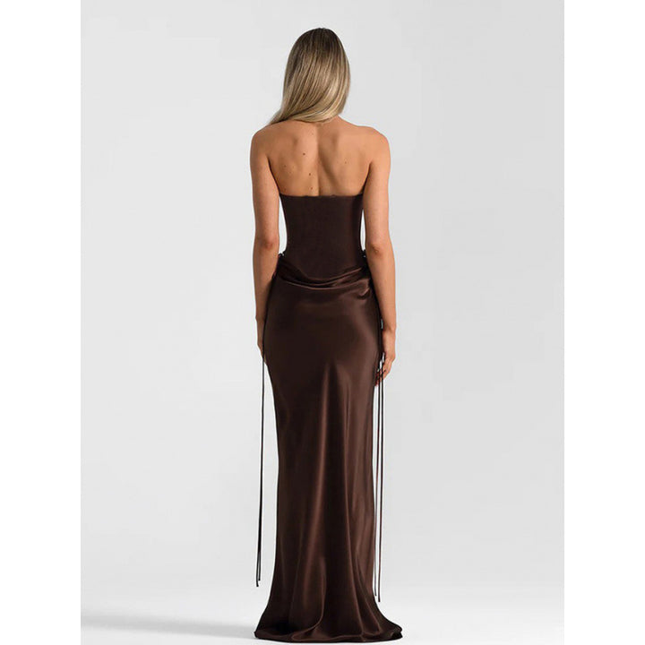 Damer Elegant Off-Shoulder Maxikjole med raffinert Draperingsdesign og smal Snitt Skjora