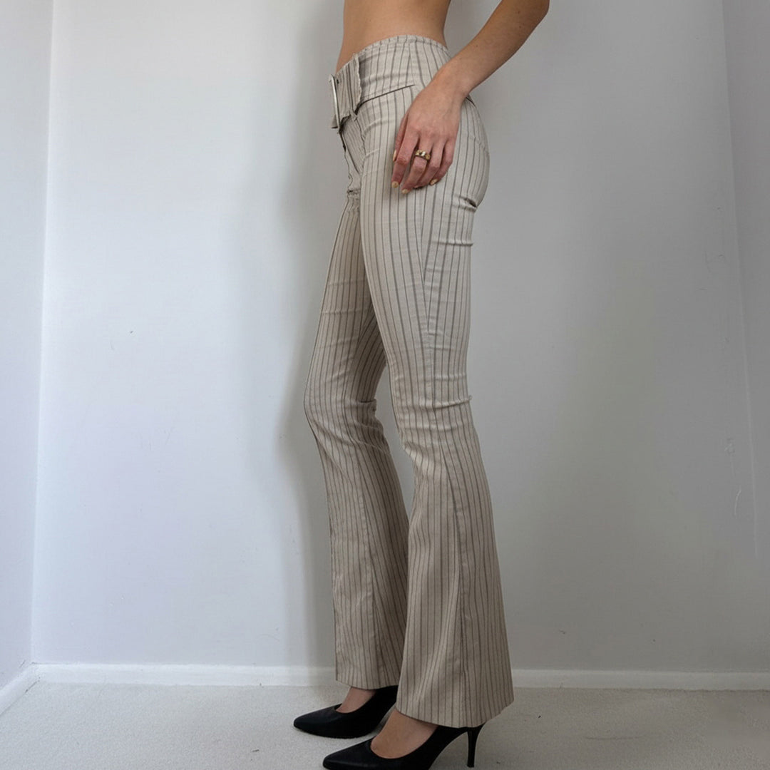 Dame flare bukser med elegante striper og figursydd snitt Skjora