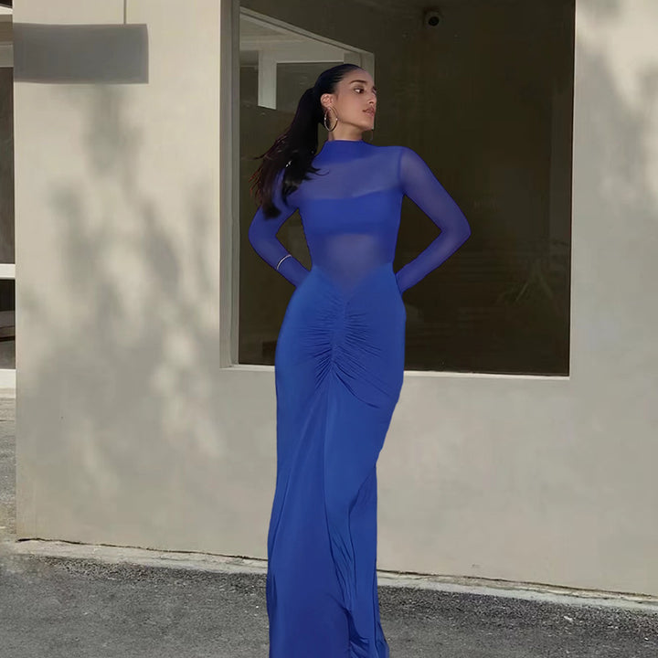Kvinnes Elegant Maxi Kjole med Gjennomsiktige Ermer og Sofistikert Drapering Skjora