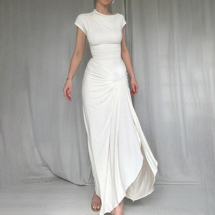 Damer Elegant Maxikjole med asymmetrisk snitt og dekorativ drapering Skjora