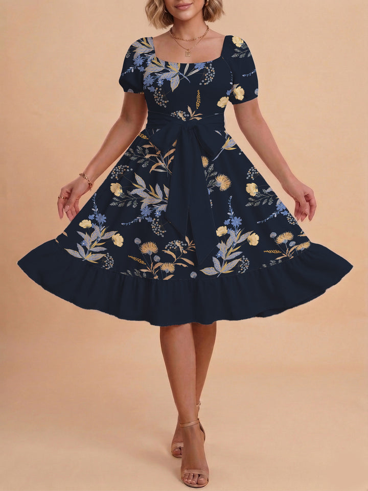 Dame Midi kjole med elegant blomstertrykk og belte i midjen Skjora