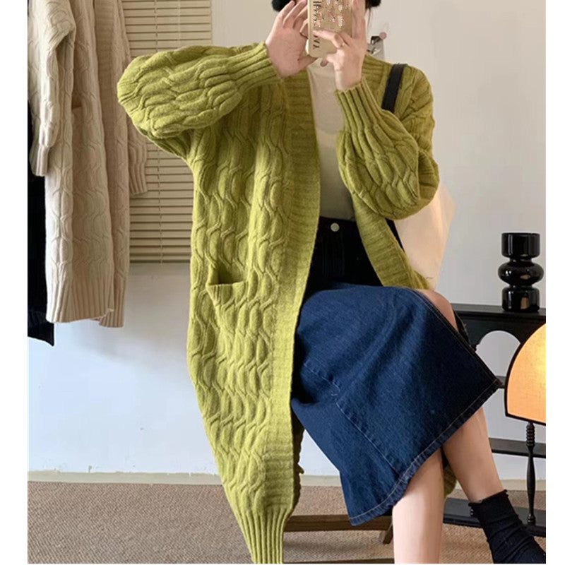 Kvinnes chunky cardigan med lommer og V-hals Skjora
