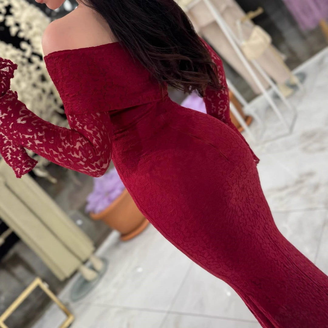 Dame Elegant spisskjole med off-shoulder design og skjørt Skjora
