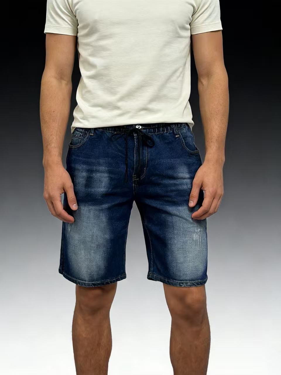 Herre behagelige denimshorts med elastisk midje og avslappet design Skjora