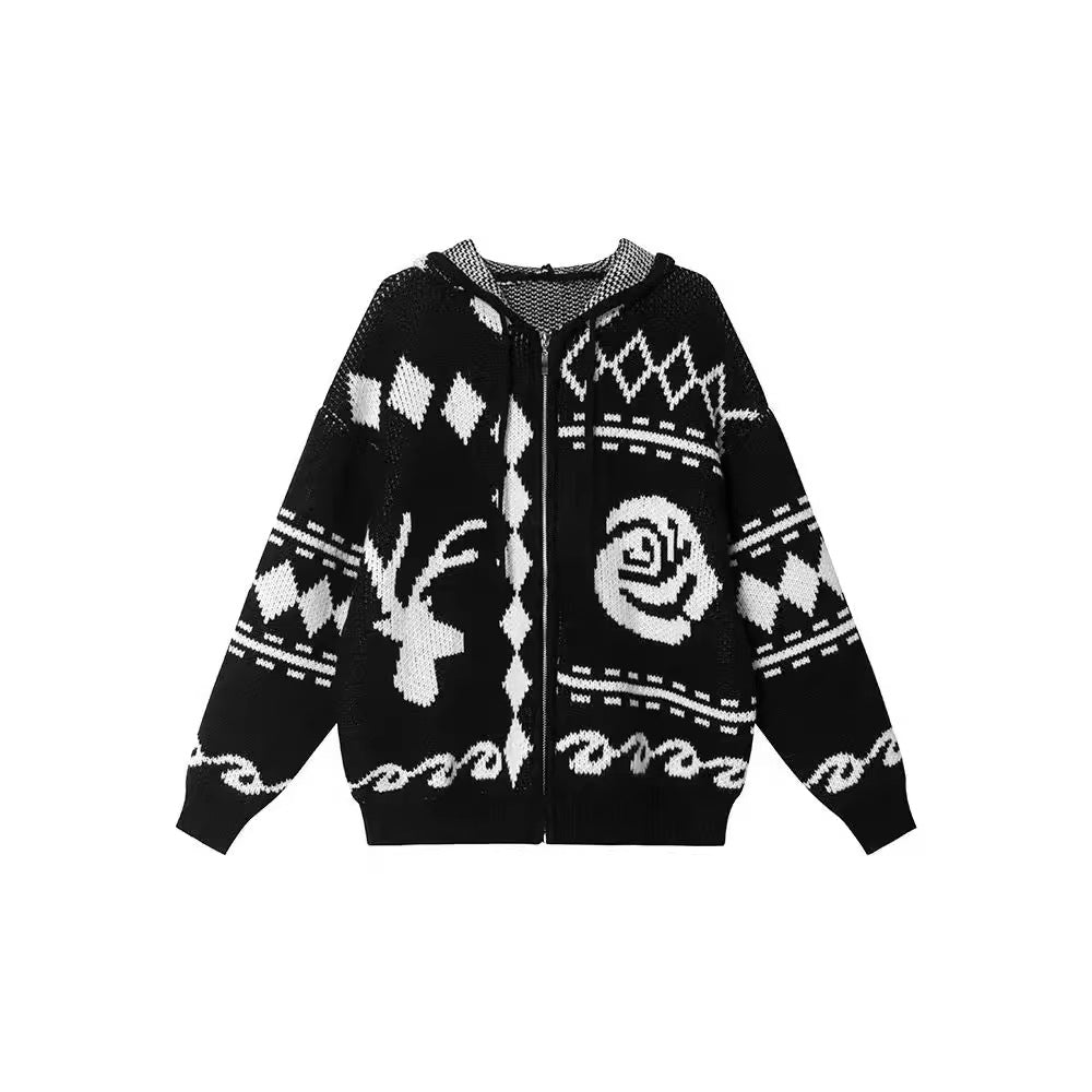 Kvinnens chunky strikket cardigan med iøynefallende mønster og behagelig passform Skjora