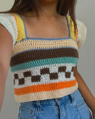 Damer heklet Crop-Top med fargerik stripemønster og firkantet utringning Skjora