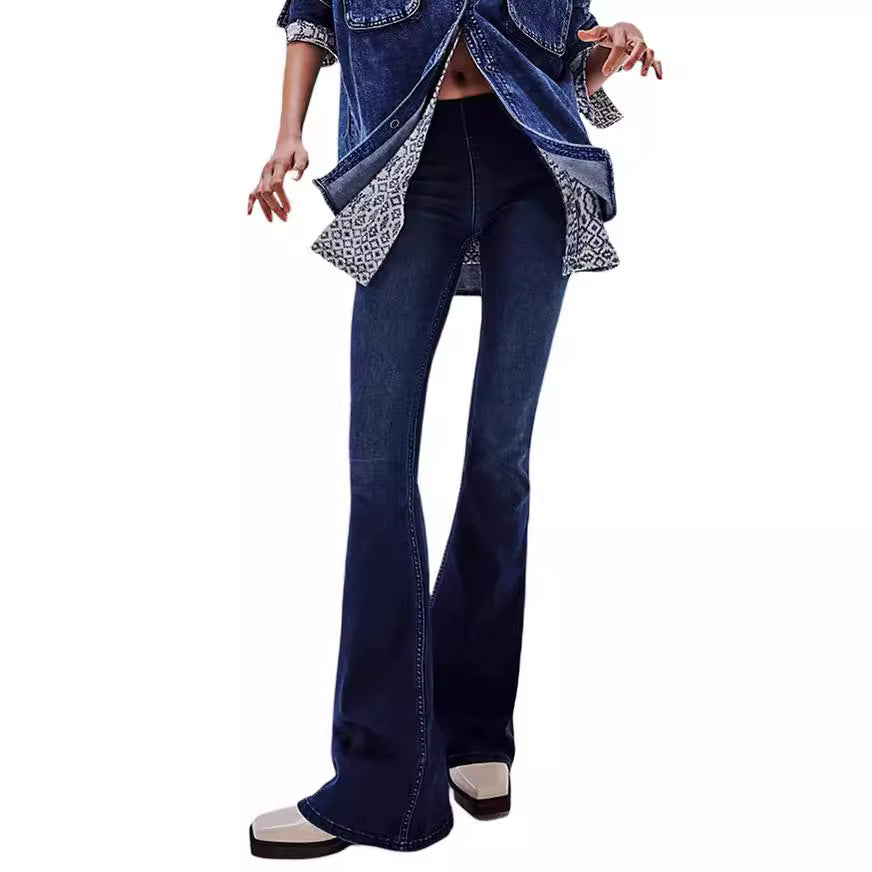 Damer Flared Jeans i en uformell stil med høy livhøyde og figurvennlig silhuett Skjora