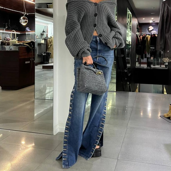 Damebredjeans med knappedekorerte splitt Skjora