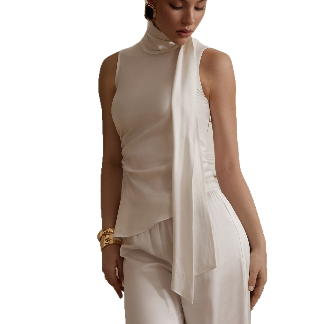 Damer Elegant og figursymboliserende bluse med halsduk Skjora