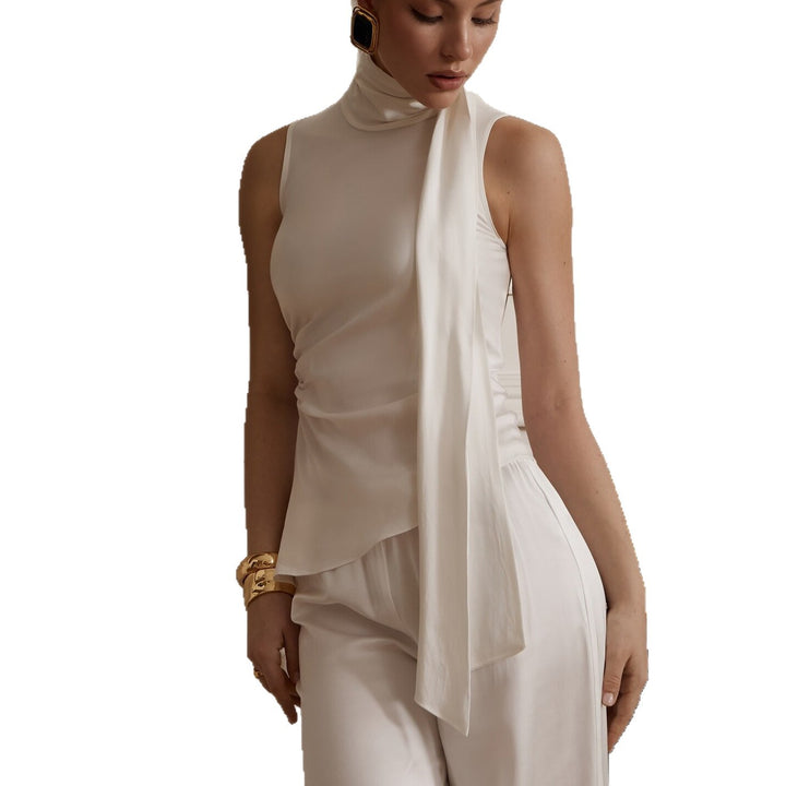 Damer Elegant og figursymboliserende bluse med halsduk Skjora