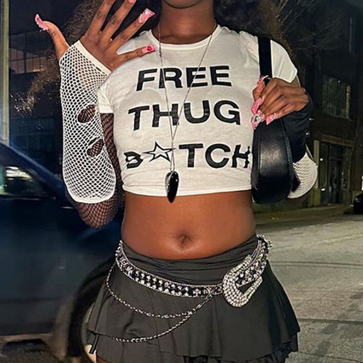 Dame cropped T-shirt med kreativt trykk og komfortabel rund halsutskjæring Skjora