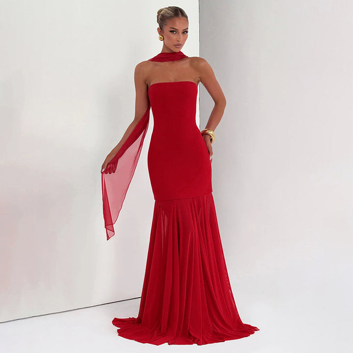 Damer Elegant kveldsdrakt med transparente draperinger Skjora