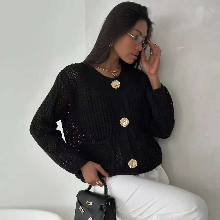 Damer mesh strikket cardigan med praktiske lommer og dekorative knapper Skjora