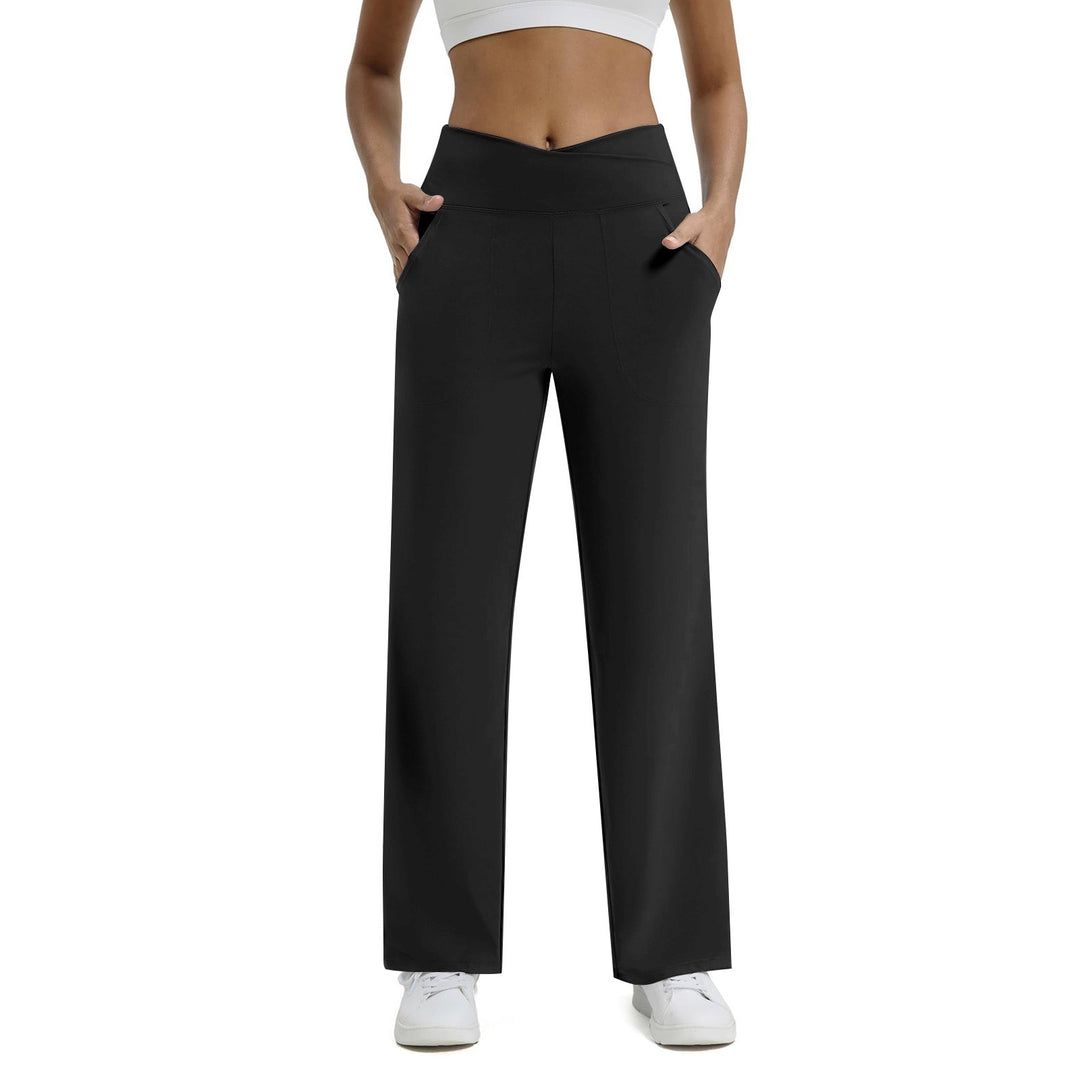 Women's casual pants with a high waist and practical pockets Skjora