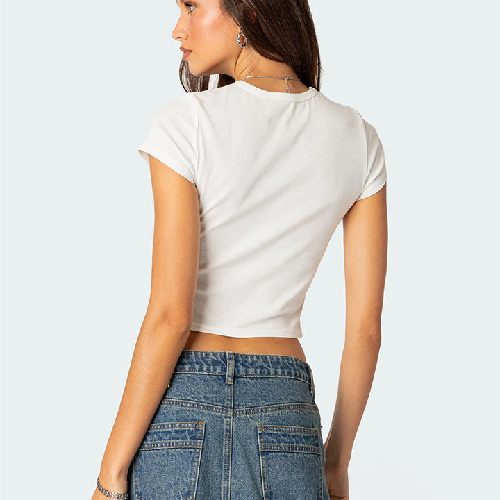Dame cropped T-skjorte med romantisk hjerte-design Skjora