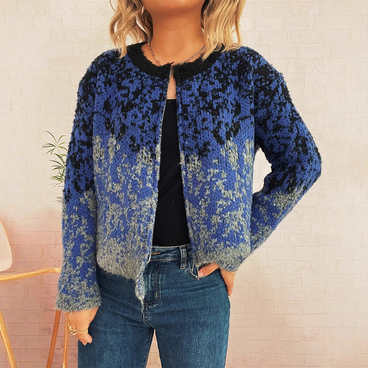 Kvinnens mønstrede cardigan med luksuriøst design og moderne snitt Skjora