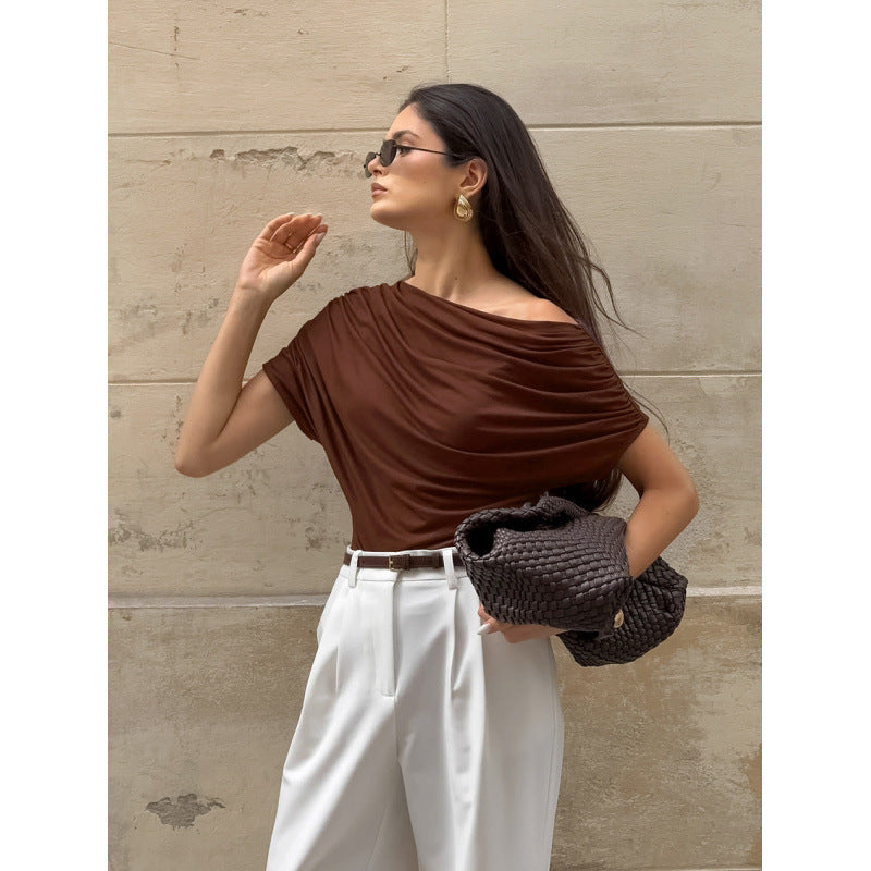 Women's asymmetrical top with relaxed draped design Skjora