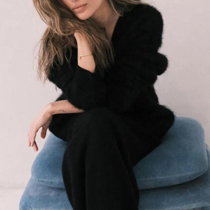Dame Fluffy Cardigan med V-hals og knappdetalj Skjora
