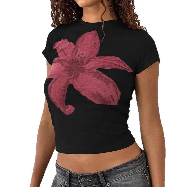 Dame Crop-T-skjorte med floralt design og kroppsnær passform Skjora