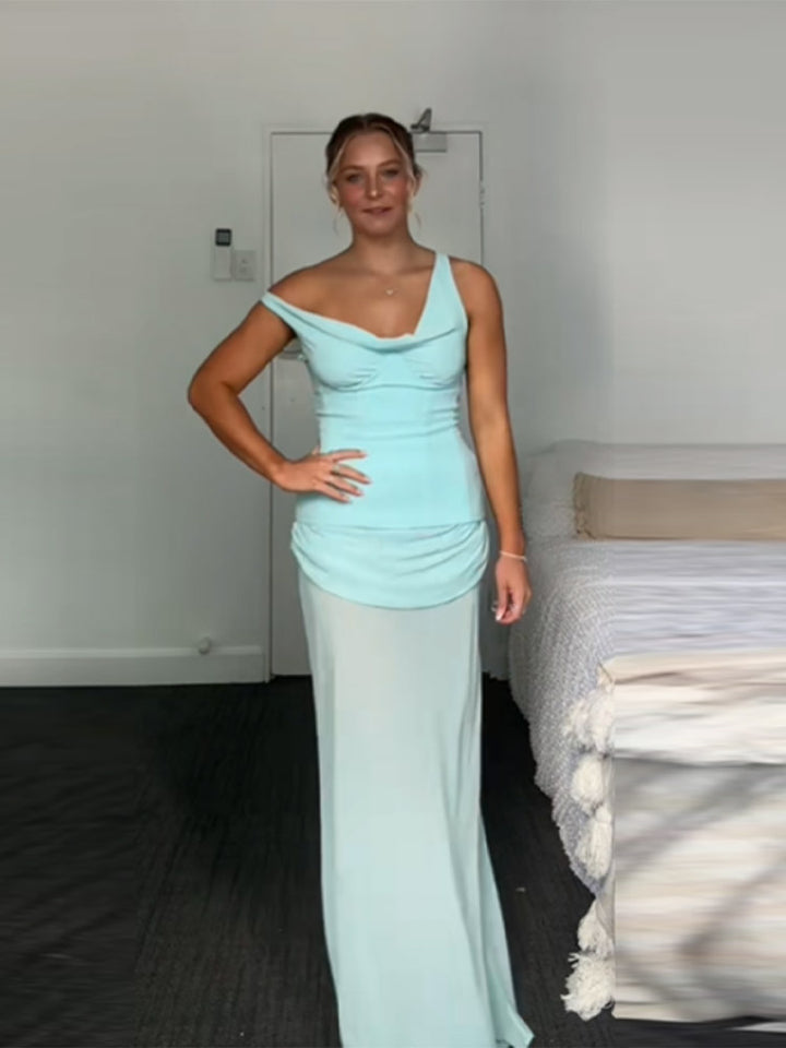 Dame elegant maxikjole med rynker og asymmetrisk utskjæring Skjora