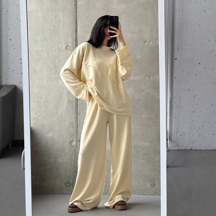 Dame casual lounge dress med en løs passform og komfortable detaljer Skjora