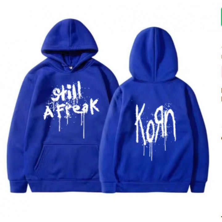 Kvinne hoodie med kreative graffiti design Skjora