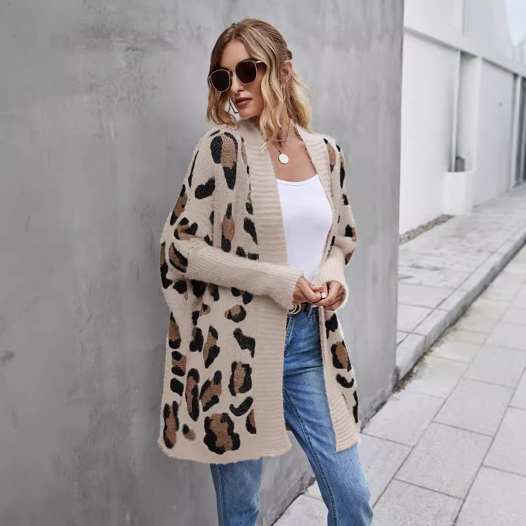 Damer koselig cardigan med trendy leopardmønster Skjora