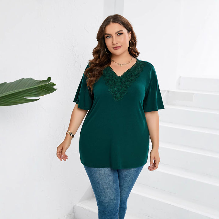 Damer blusenshirt med elegant hullbroderi og vid utskjærte ermer Skjora