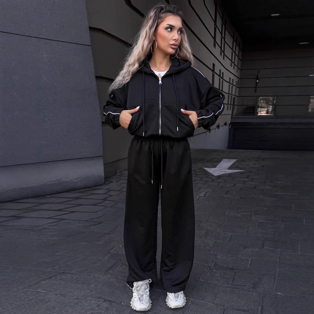 Damer sporty loungewear-set med hette og vide bukser Skjora