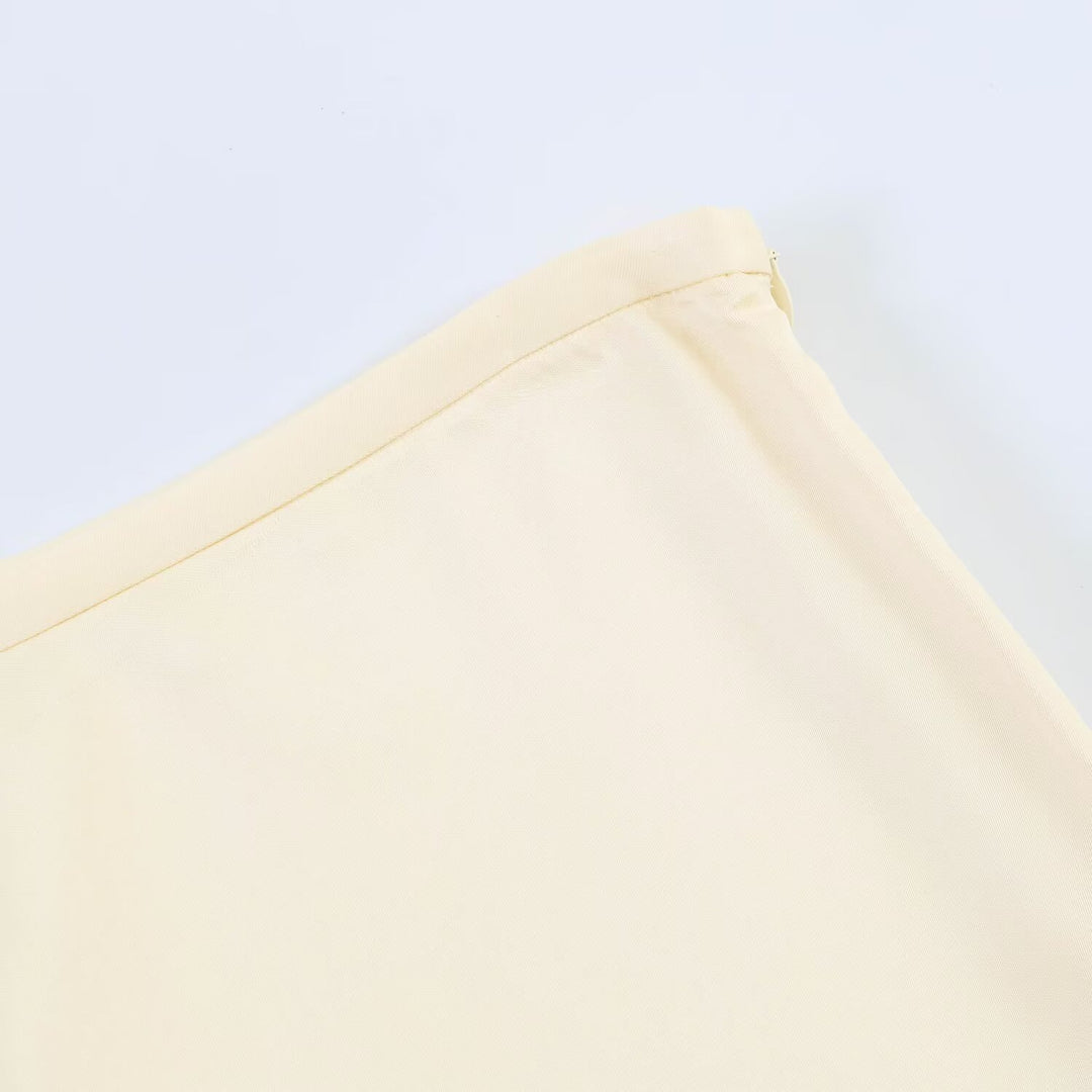 Damer elegant plisserte culotte-skjørt med delikate spissdetaljer Skjora