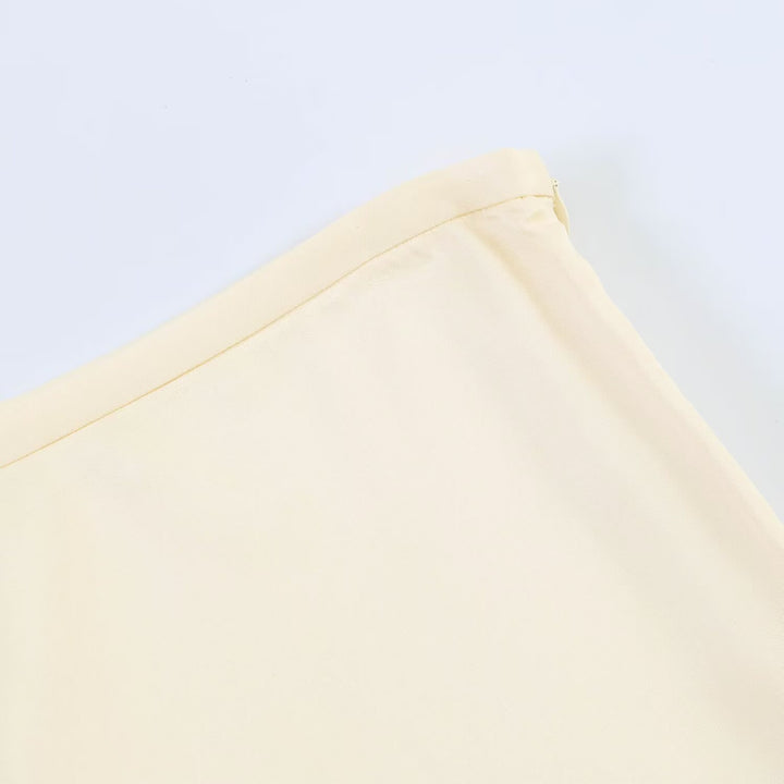 Damer elegant plisserte culotte-skjørt med delikate spissdetaljer Skjora