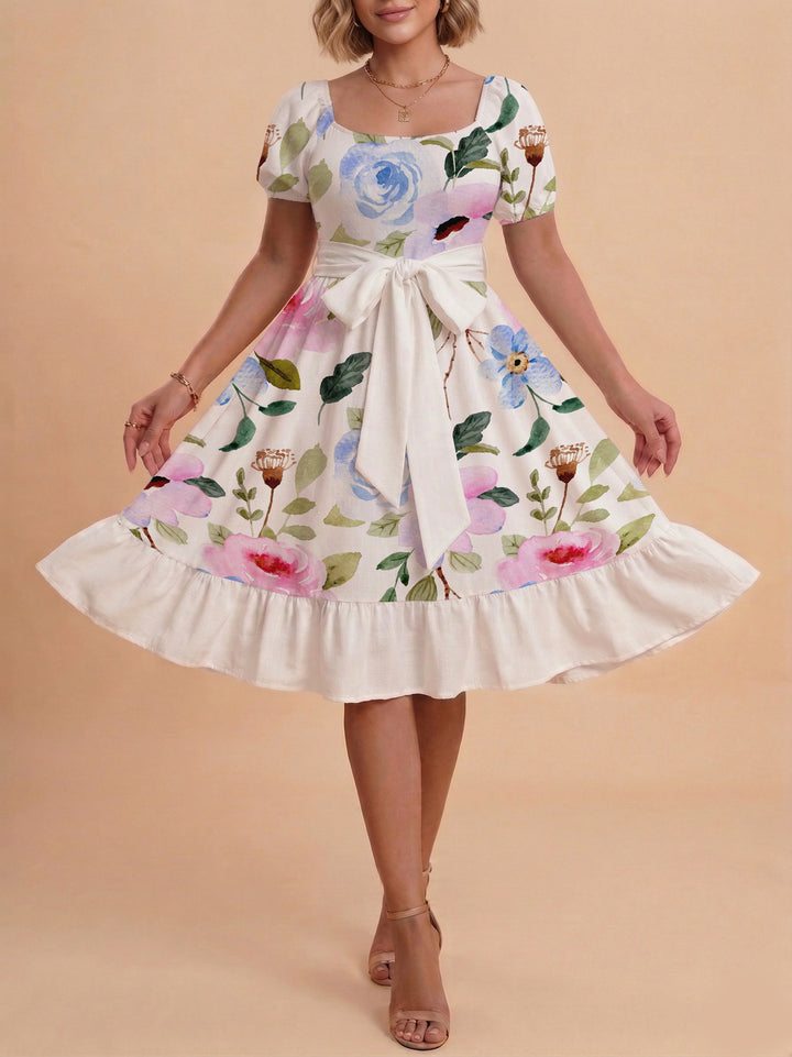 Damen Sommerliches Blumenkleid mit taillierbarem Gürtel und voluminösen Ärmeln Skjora